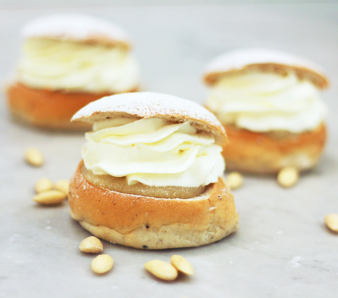 Semla med laktosfri grädde